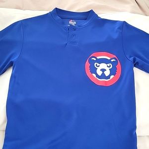 Cubs short sleeve shirt, EUC🎊🎉 Youth size small